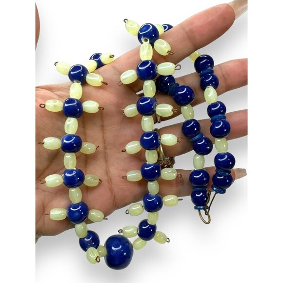 Vintage Green Uranium Glowing Glass Blue Ceramic Bead Necklace 21.5” Hook Clasp - Picture 7 of 10